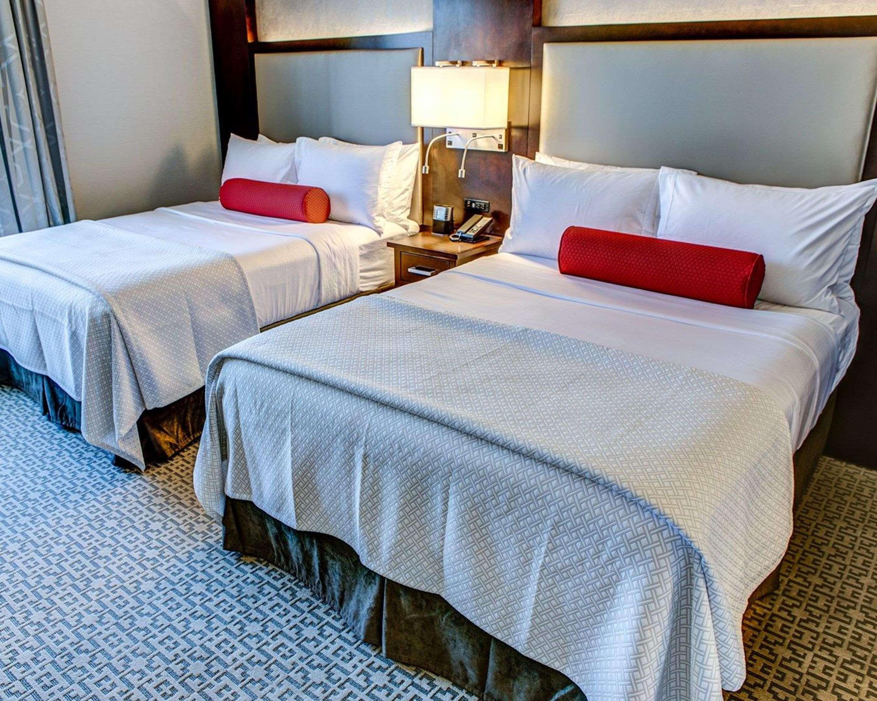 Cambria Hotel White Plains - Downtown Екстериор снимка