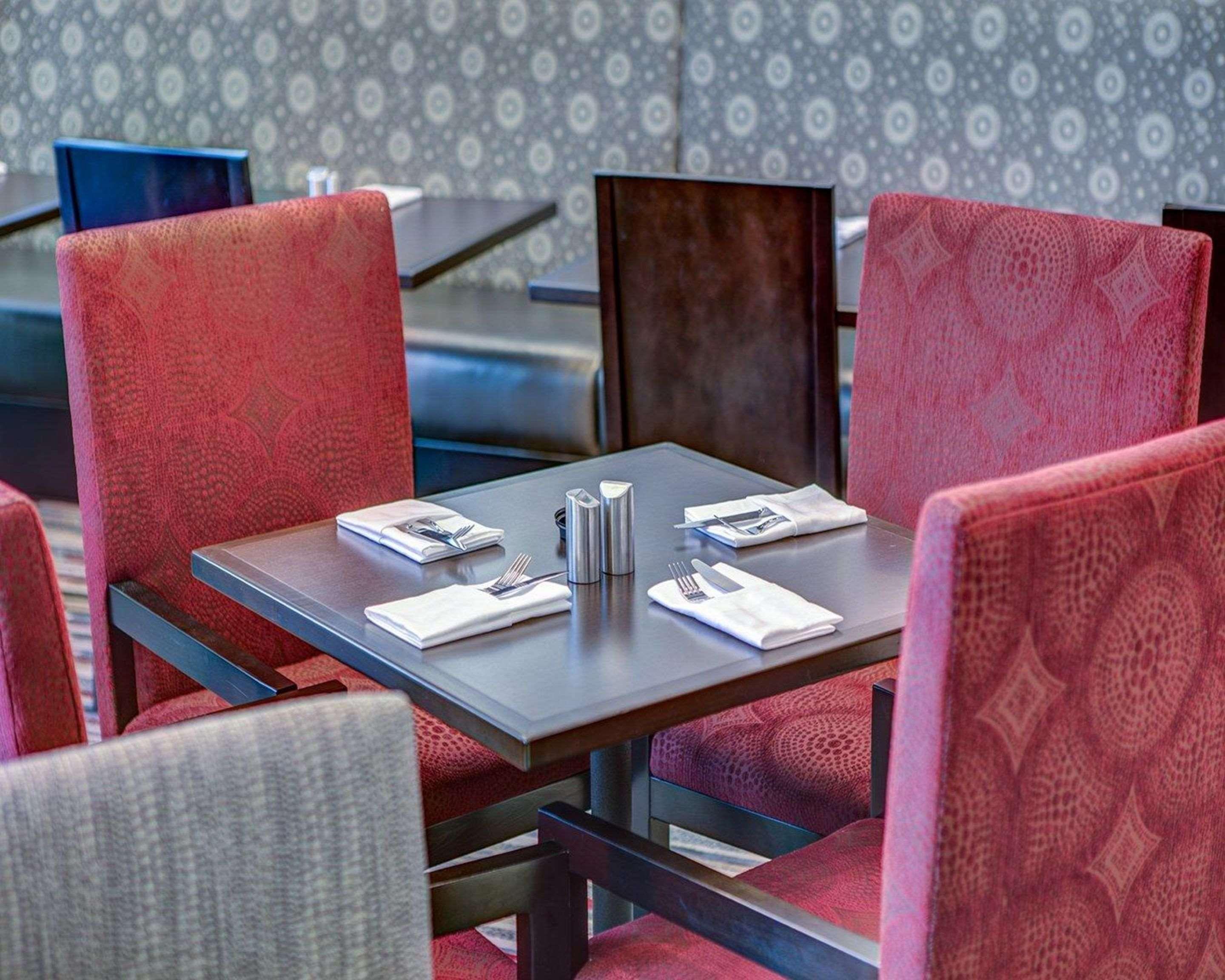Cambria Hotel White Plains - Downtown Екстериор снимка