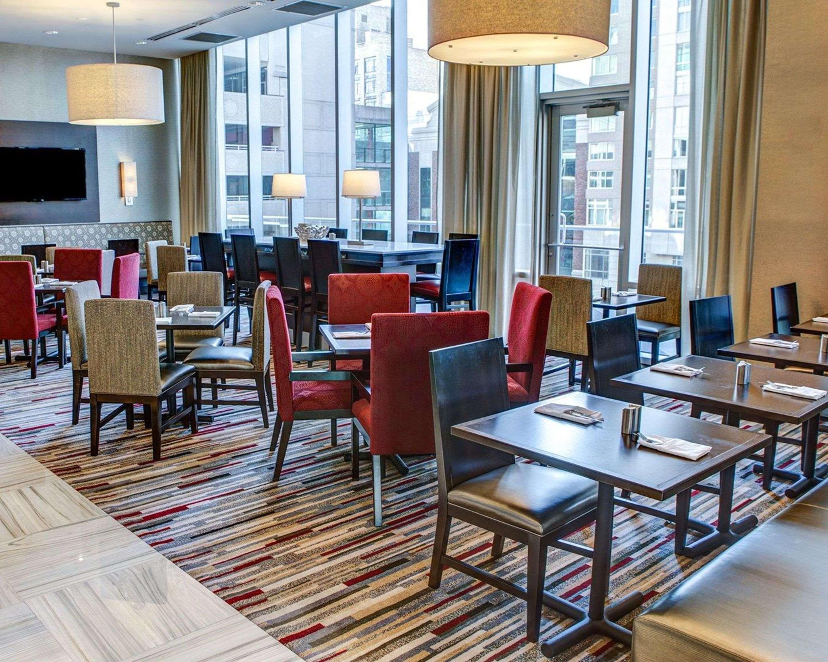 Cambria Hotel White Plains - Downtown Екстериор снимка