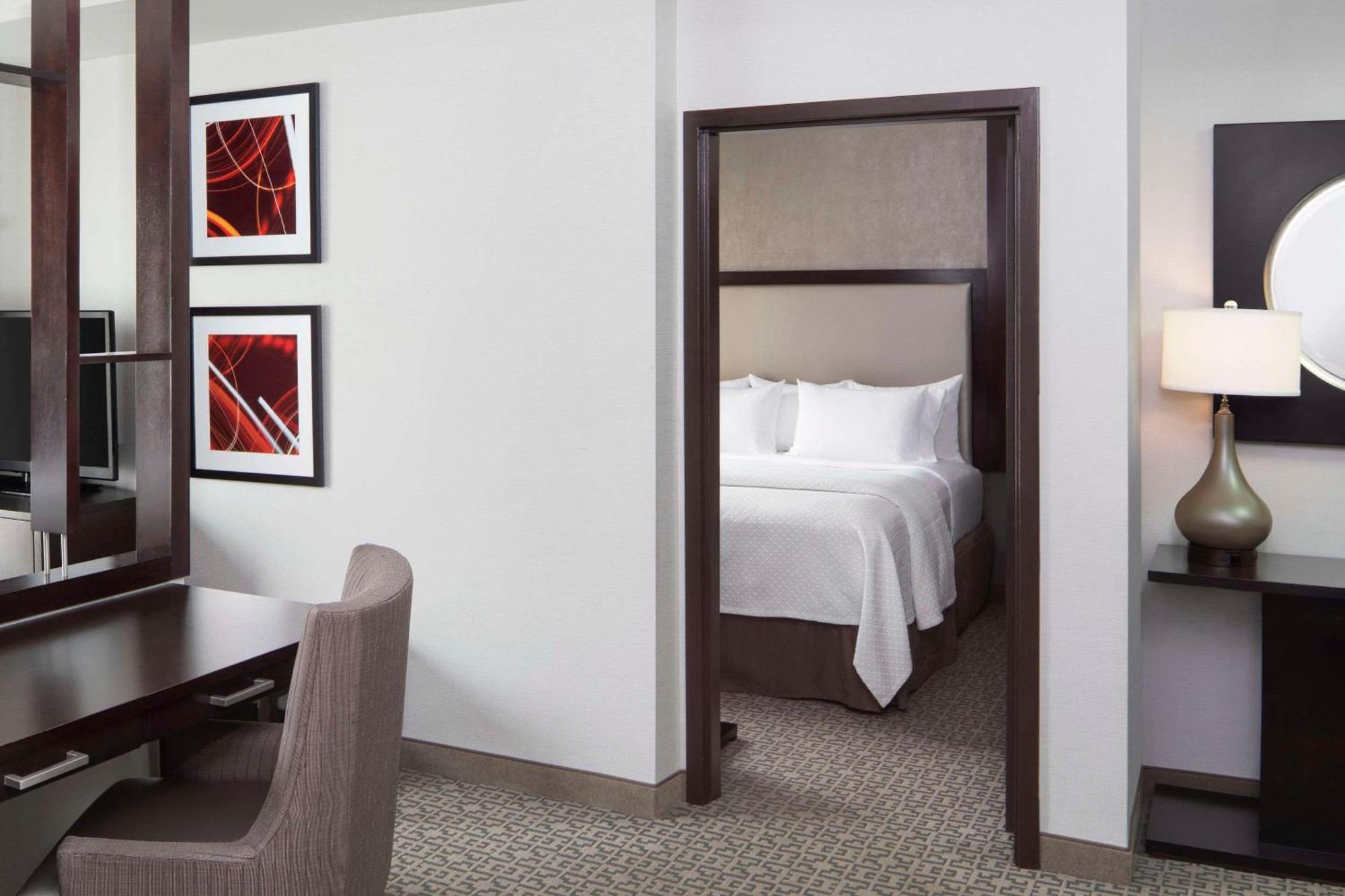 Cambria Hotel White Plains - Downtown Екстериор снимка