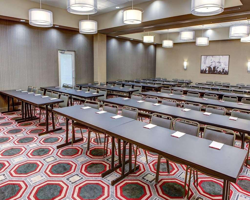 Cambria Hotel White Plains - Downtown Съоръжения снимка